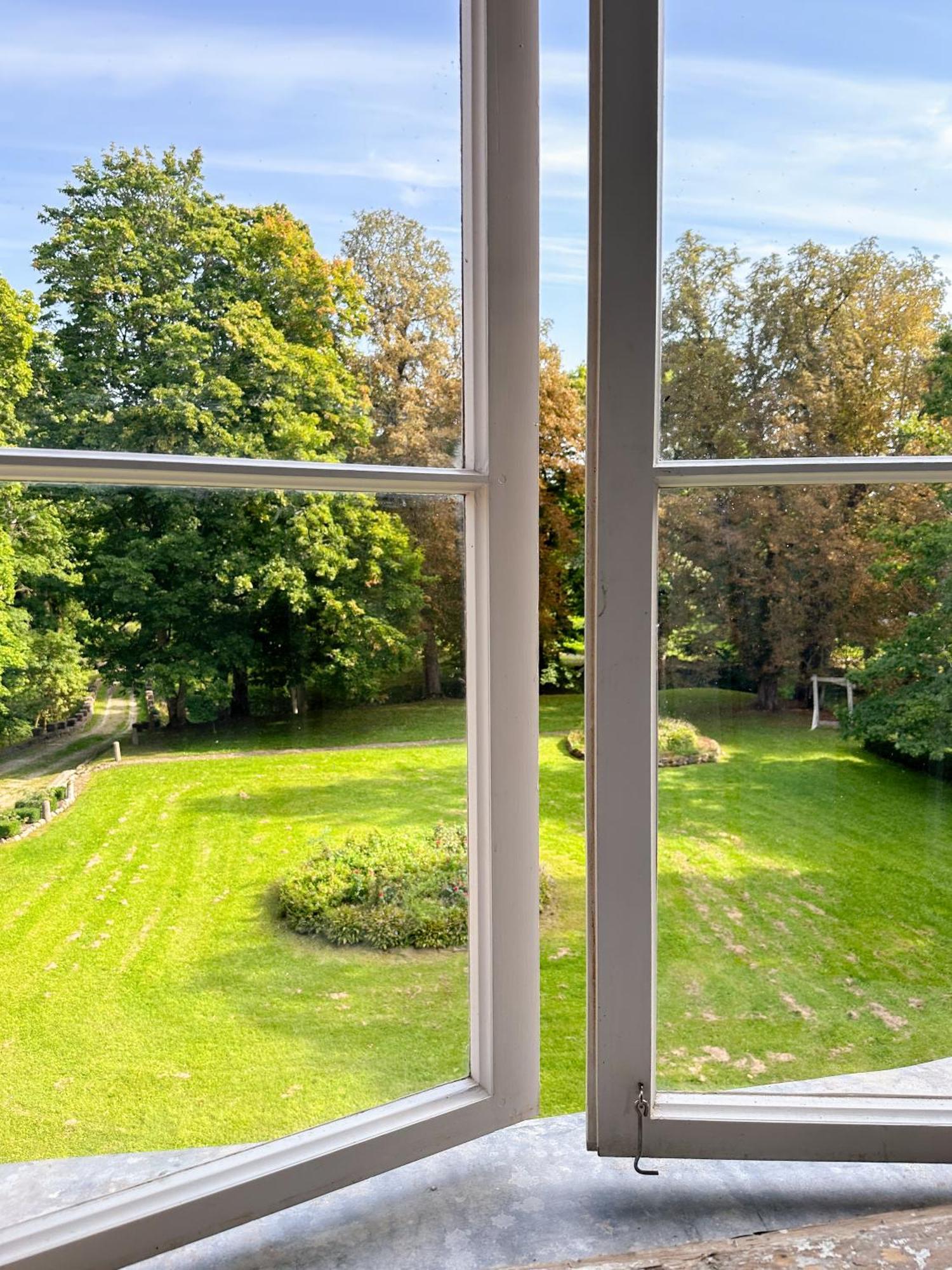 Edoles Pils Hotel Bagian luar foto