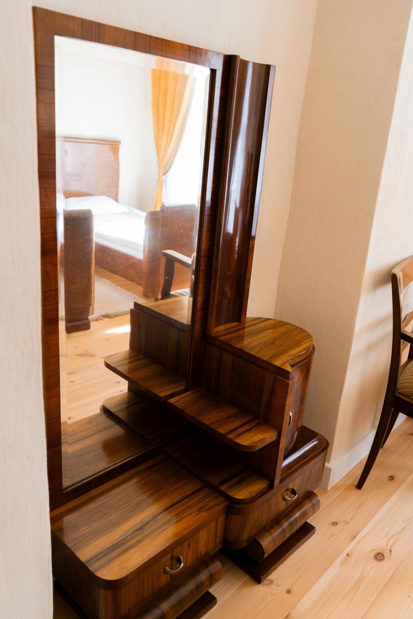 Edoles Pils Hotel Ruang foto